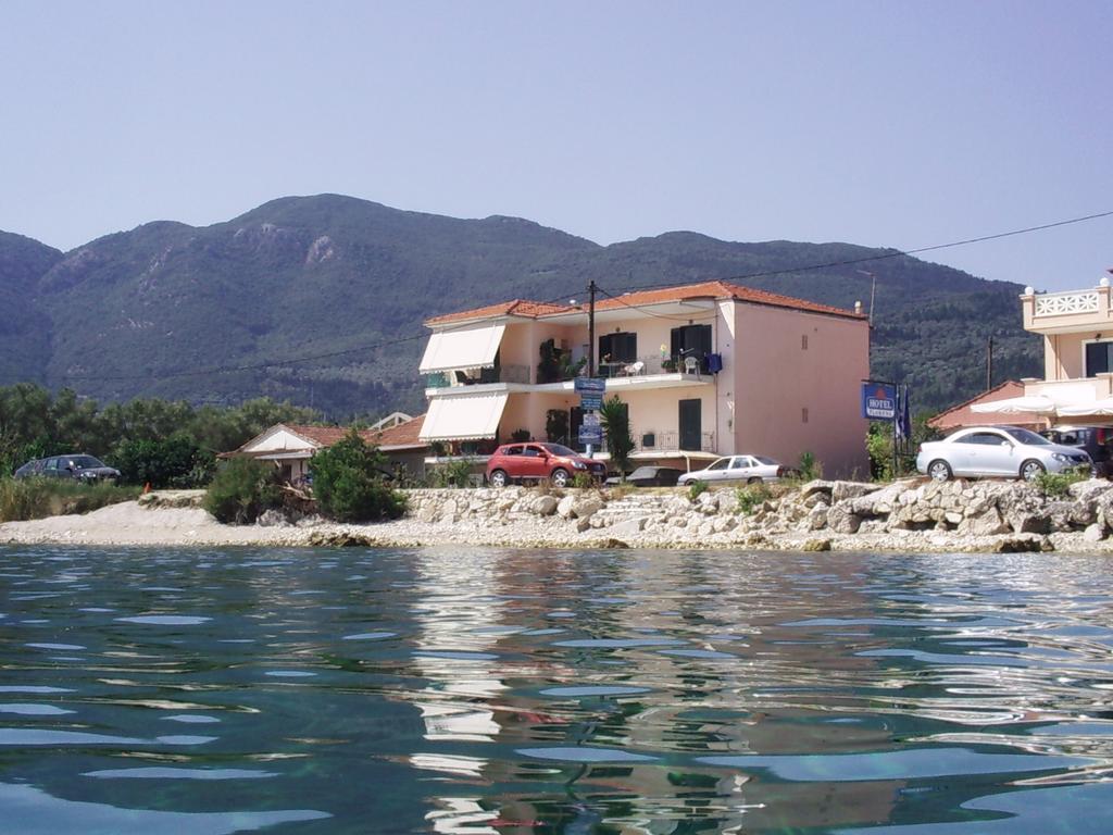 Fiona Seafront Apartments Nikiana Zewnętrze zdjęcie